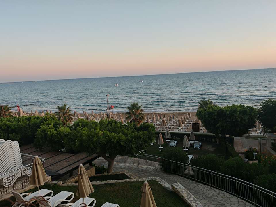 Strand Melas Holiday Village