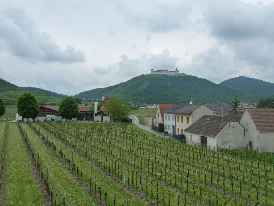 Stift Göttweig auf dem Berg Hotel Weinresidenz Sonnleitner