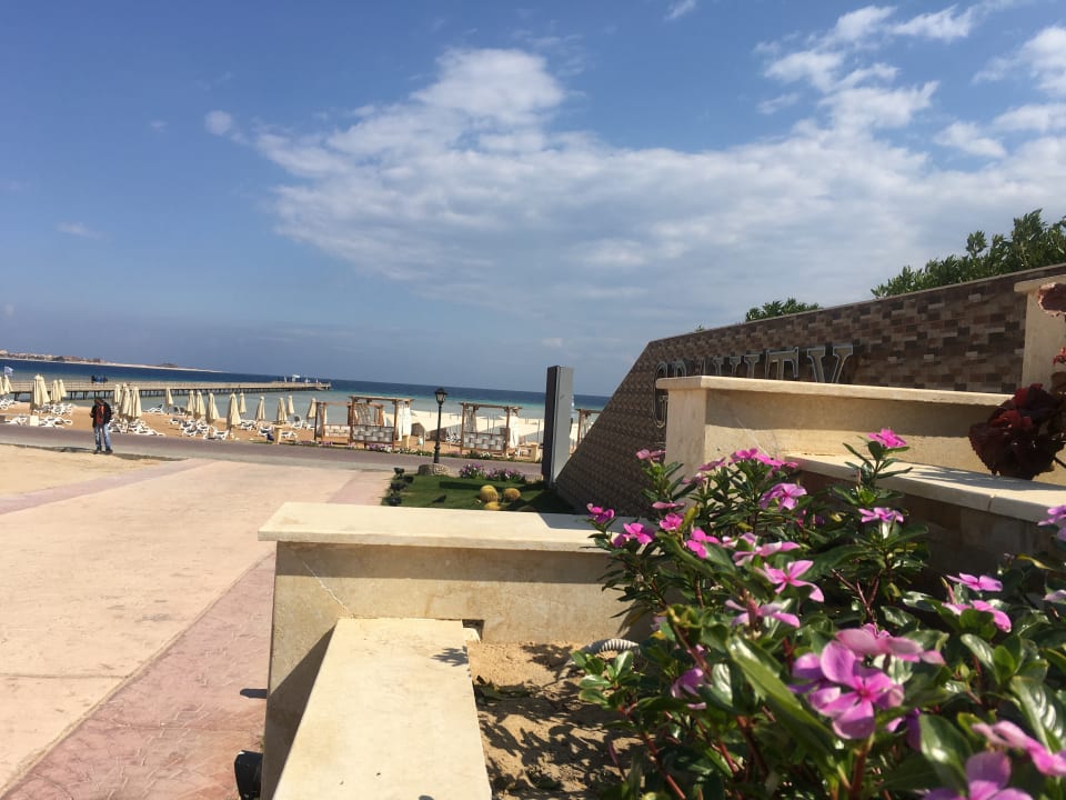 Strand Gravity Hotel & Aquapark Sahl Hasheesh