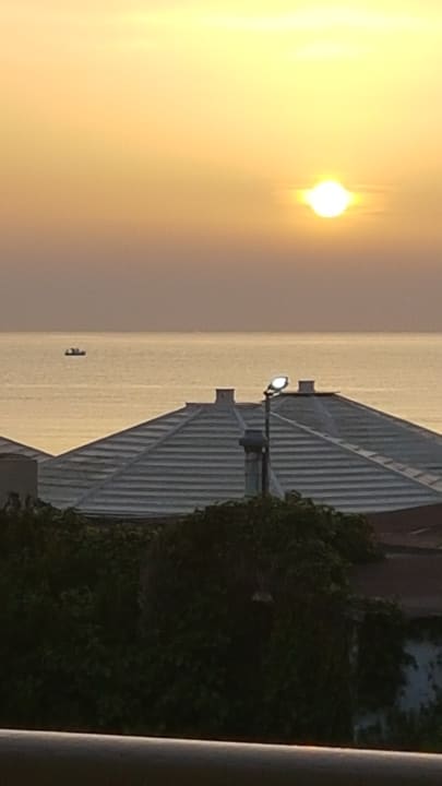 Ausblick Apollonia Beach Resort & Spa