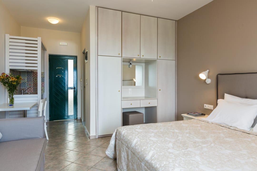 Zimmer Hotel Manos Palace