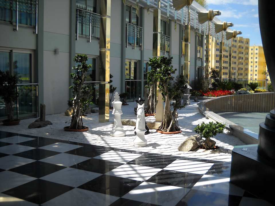 Центральный вход Hotel Delphin Imperial