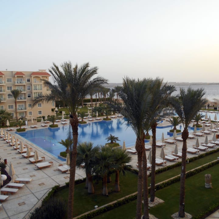 Pool Premier Le Reve Hotel & Spa