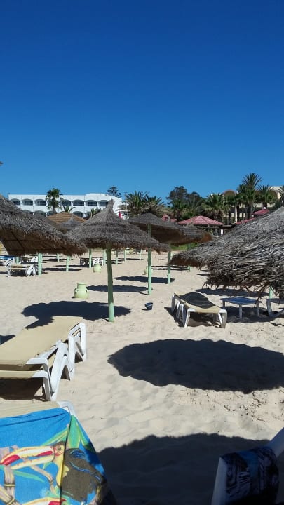 Strand Hotel Nesrine