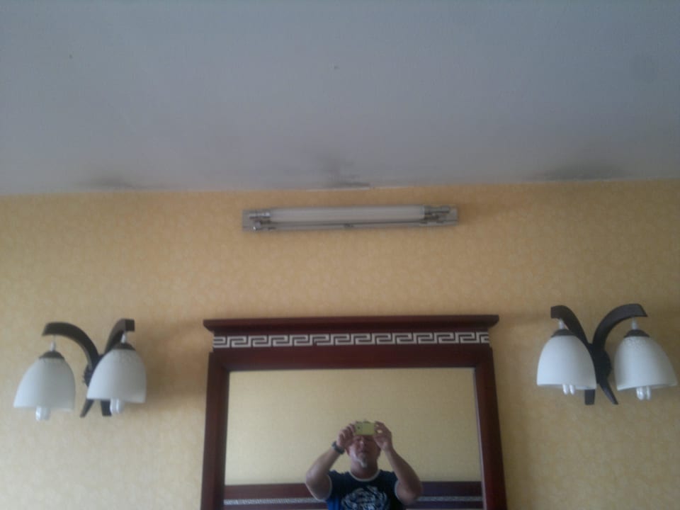 Zimmerdecke Mermaid's Beach Resort Jomtien