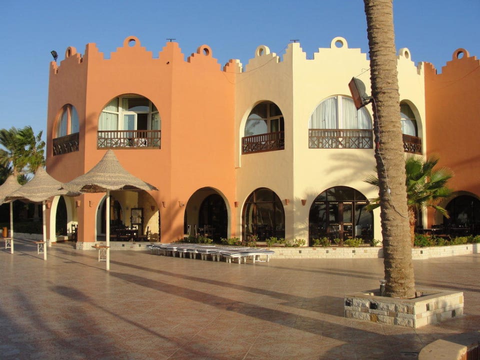 Restauracja rybna. Hotel Nubian Village