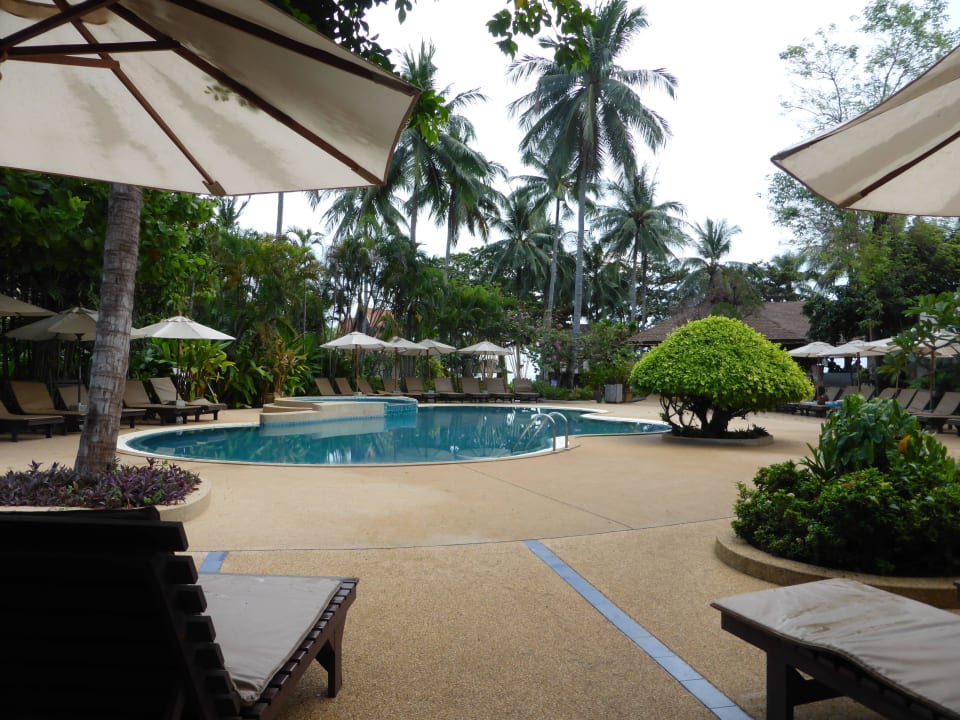 Unterer Pool The Fair House Beach Resort