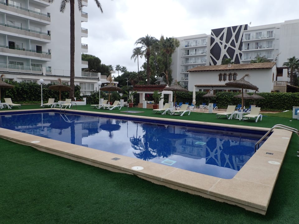 Pool Hotel Foners