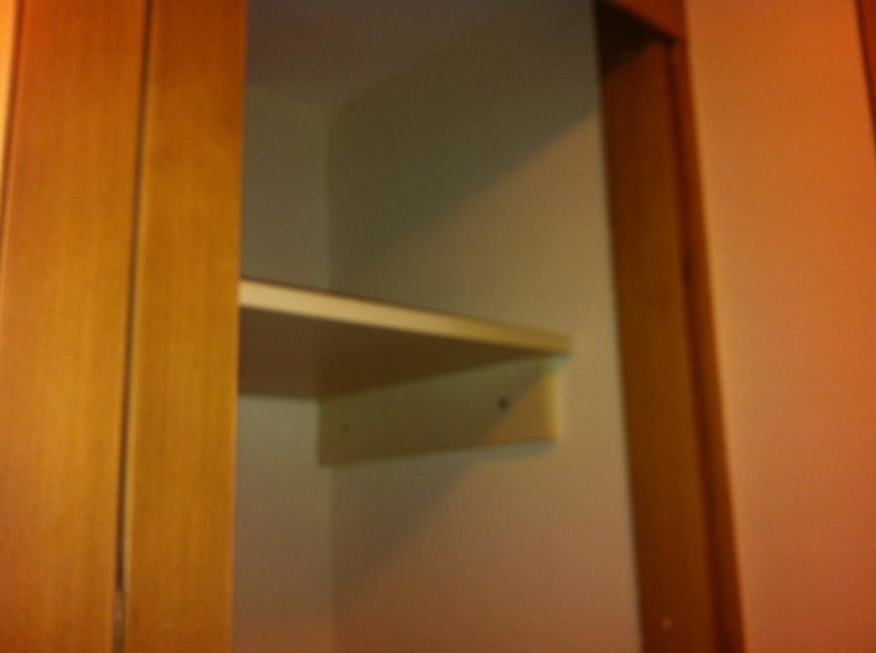 Alles herunter gekommen Hotel Pine Bay Holiday Resort