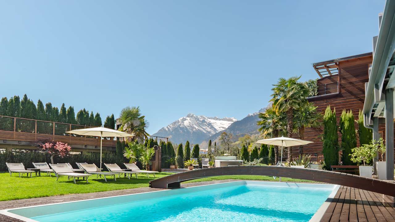 Pool Hotel Alpenhof