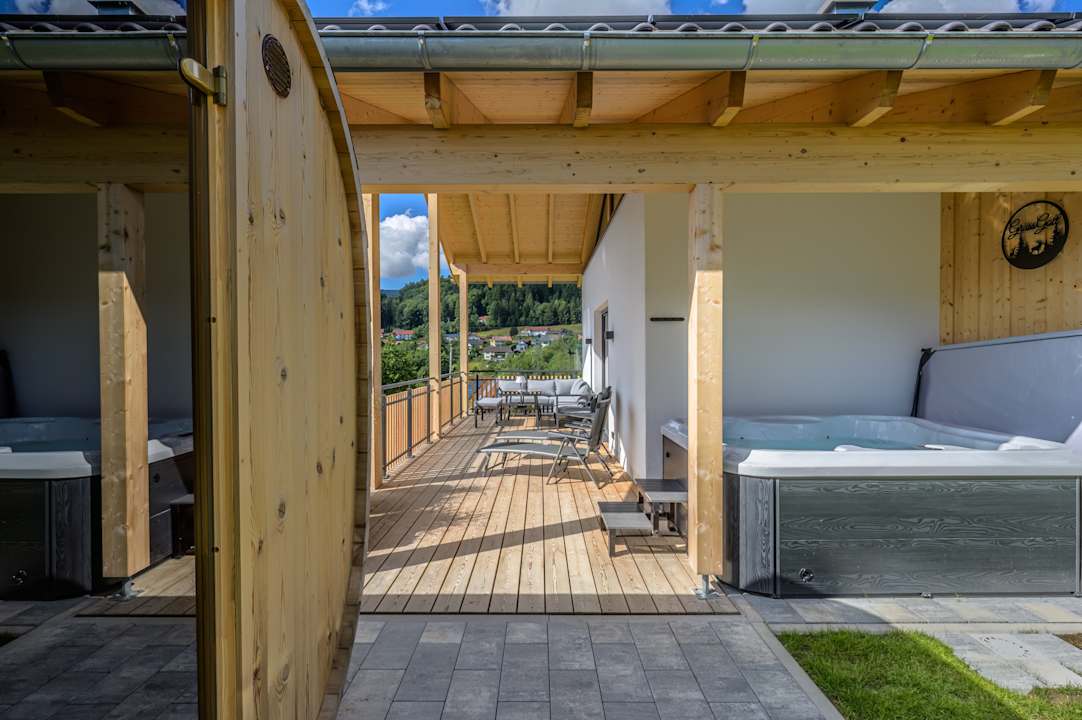 Pool Chalets Woid_Liebe&Glück