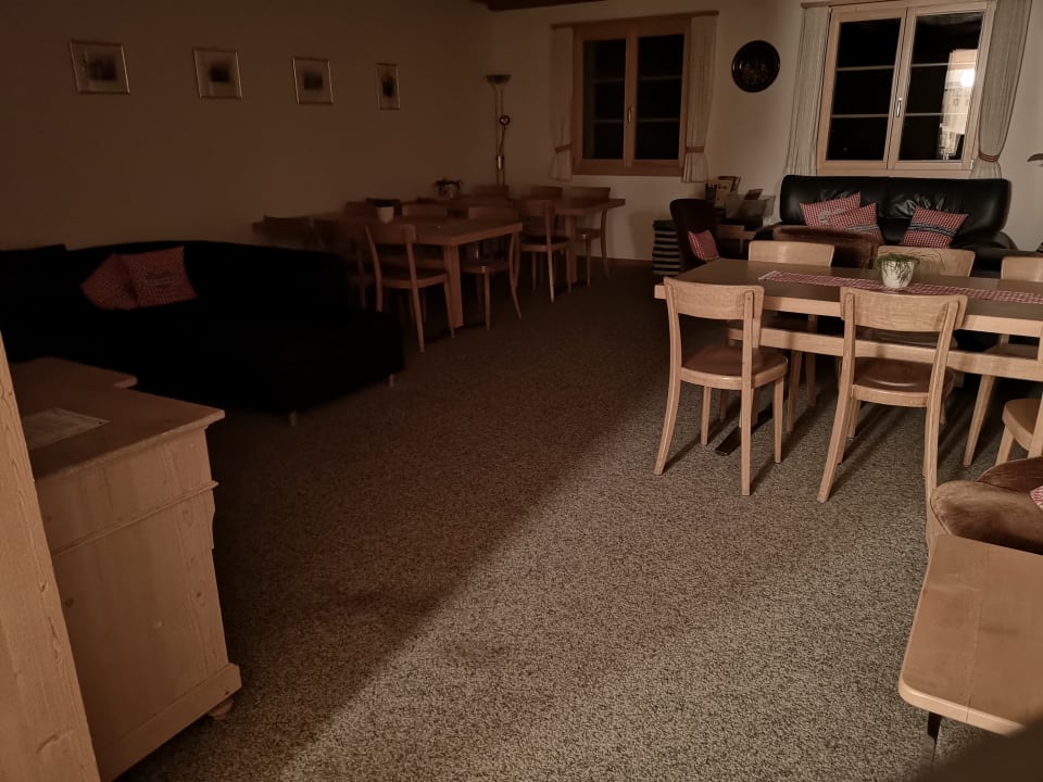 Lobby Berghotel Oeschinensee