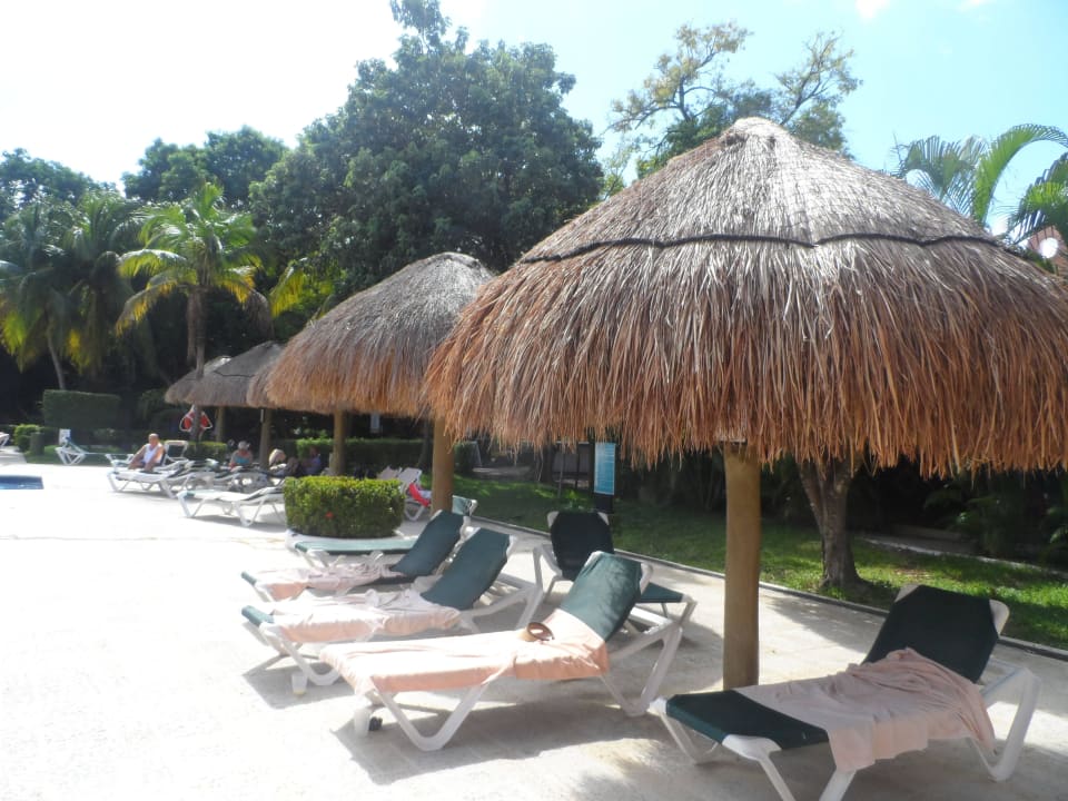 Basen Hotel Riu Lupita