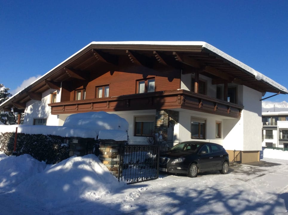 Haus Angelika Haus Angelika - bed & breakfast - Innsbruck/Igls