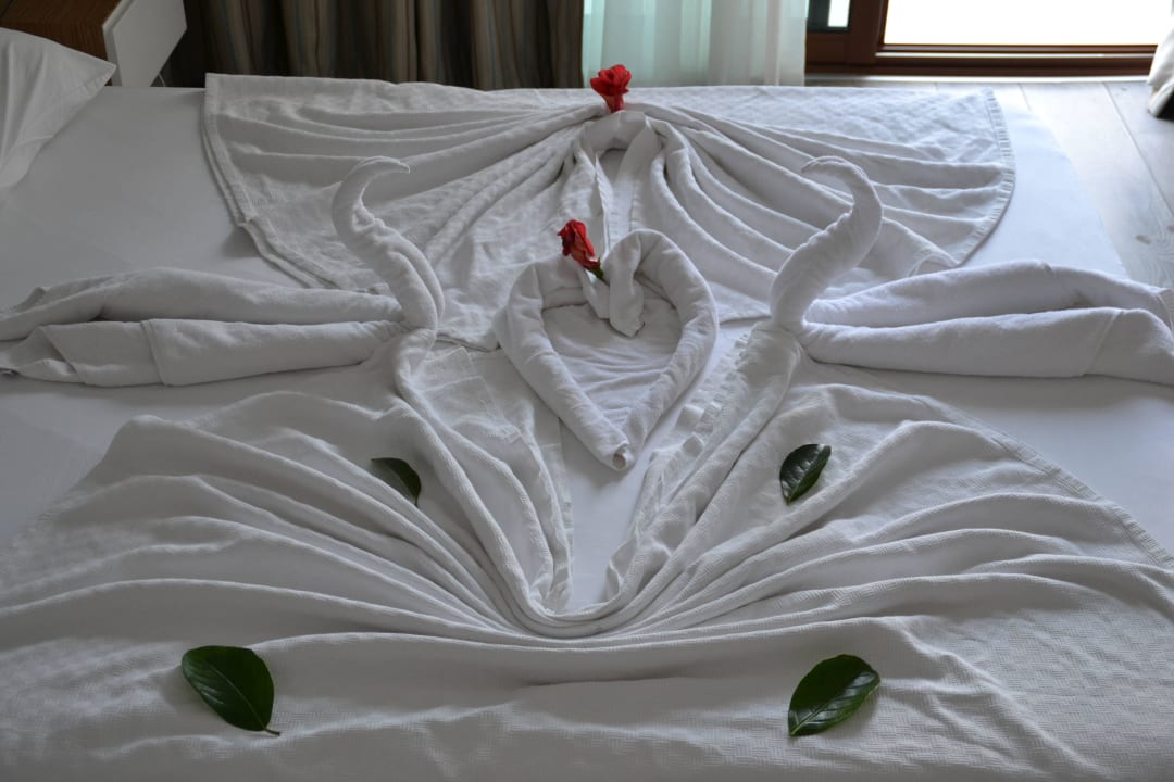 Immer für eine Überaschung gut. Unsere Zimmerfee Hane Family Resort