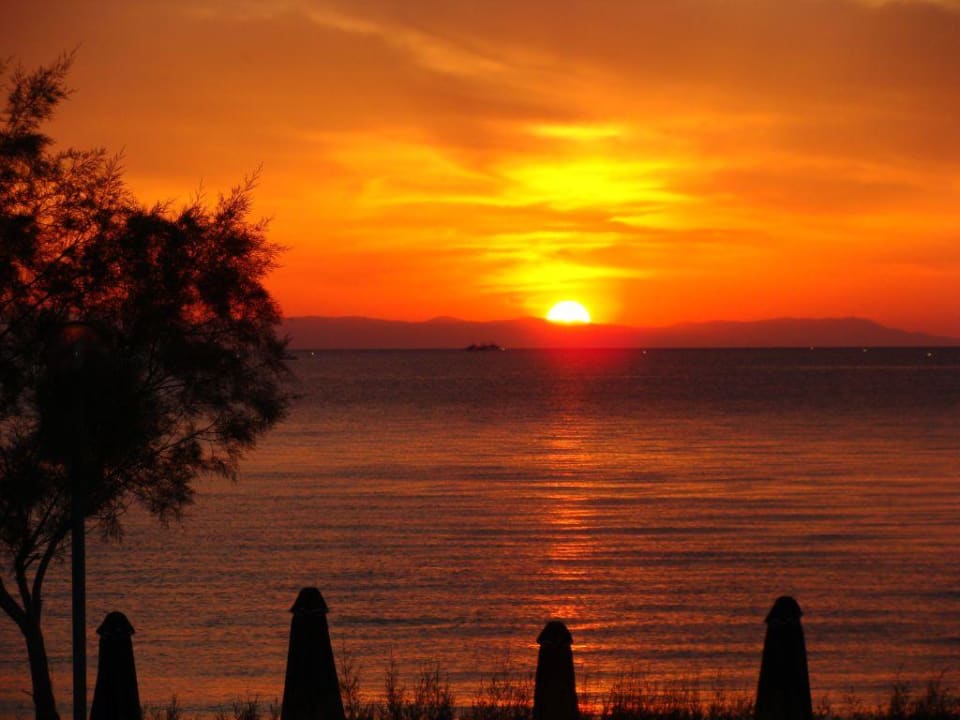 Dinner view Possidi Holidays Resort & Suite Hotel