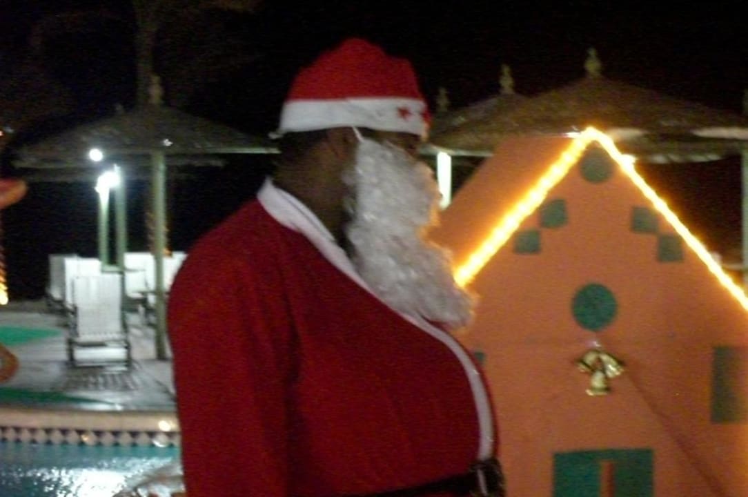 Der Weihnachtsmann Shams Alam Beach Resort