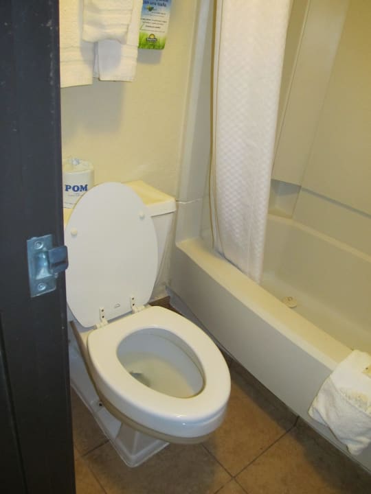 WC Hotel Days Inn Austin North