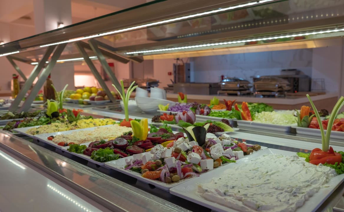 Gastro Sunshine Village Hotel