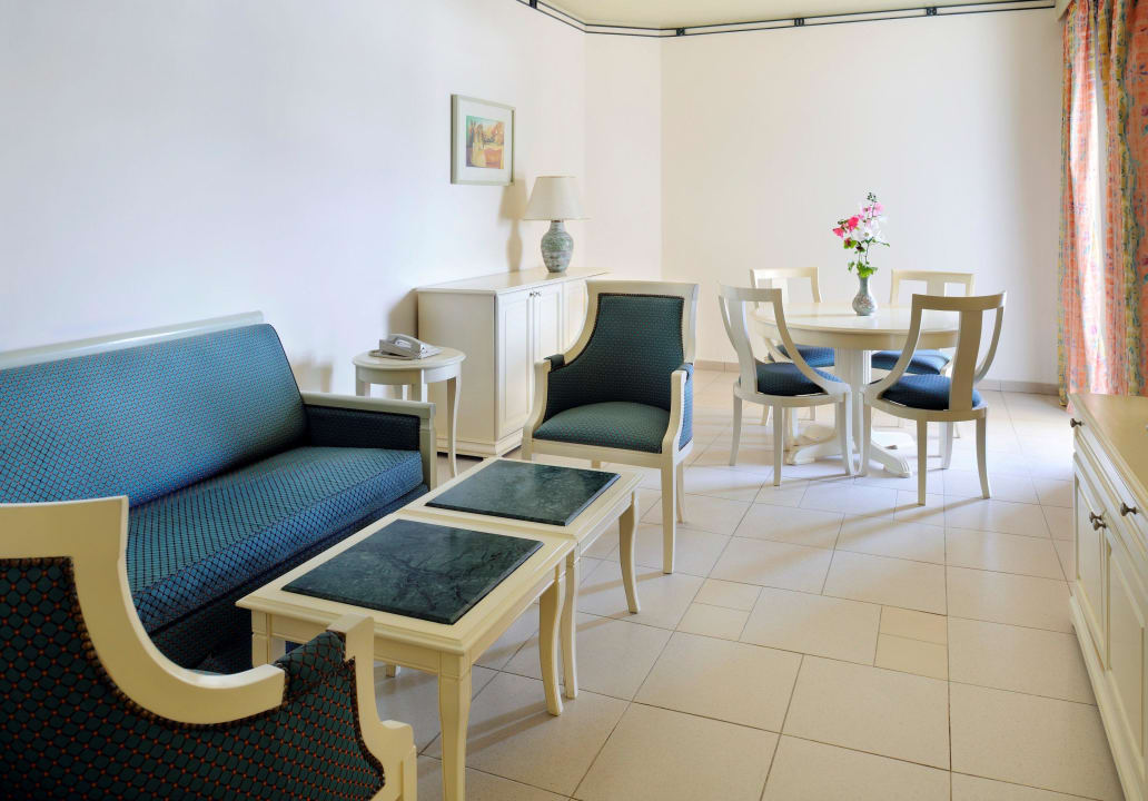 Executive Suite - living room- Garden side Naama Bay Promenade Beach Resort Managed By Accor