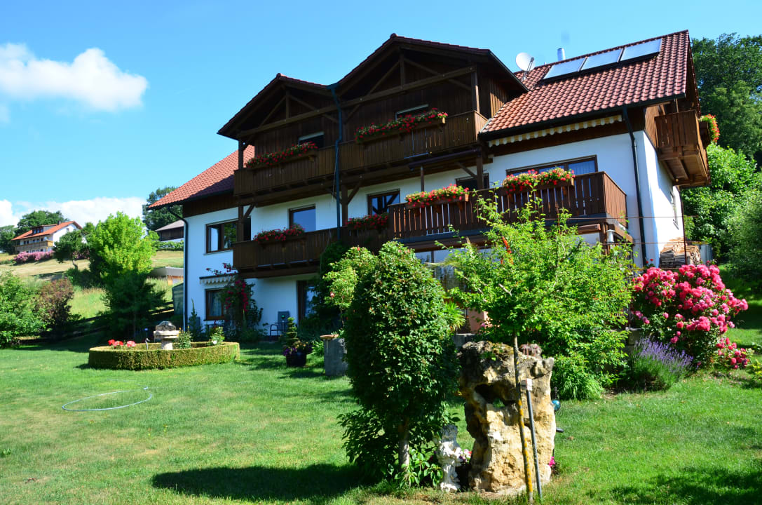 Außenansicht Gästehaus Köglmaier