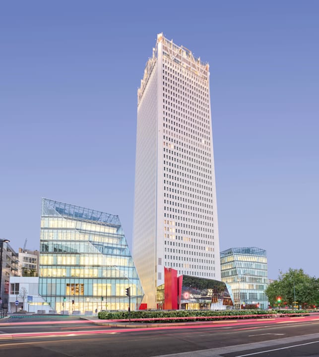Außenansicht H4 Hotel Wyndham, Paris Pleyel Resort