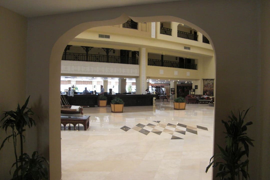 Lobby Steigenberger ALDAU Beach Hotel