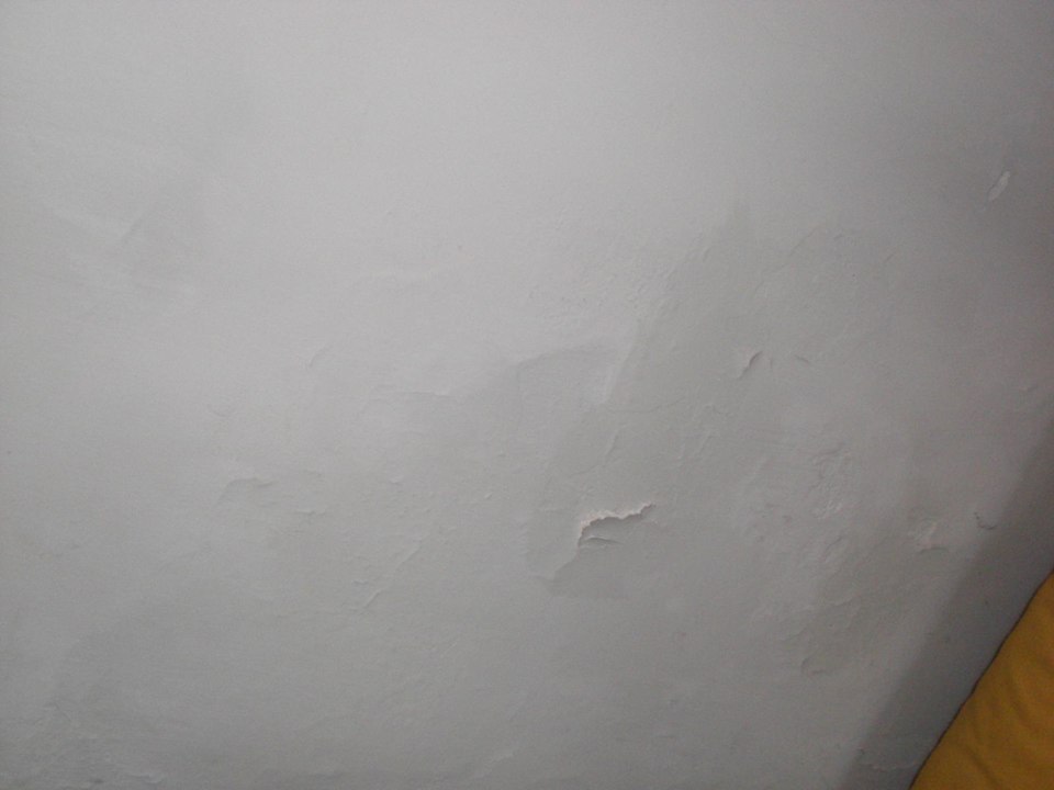 Wand im Zimmer Calamander Unawatuna Beach Resort