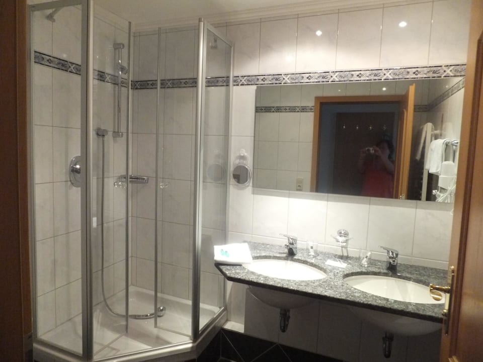 Badezimmer Naturhotel Reissenlehen