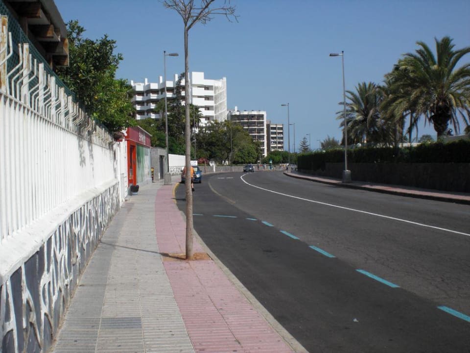 Sparkmarkt neben an Sunprime Atlantic View