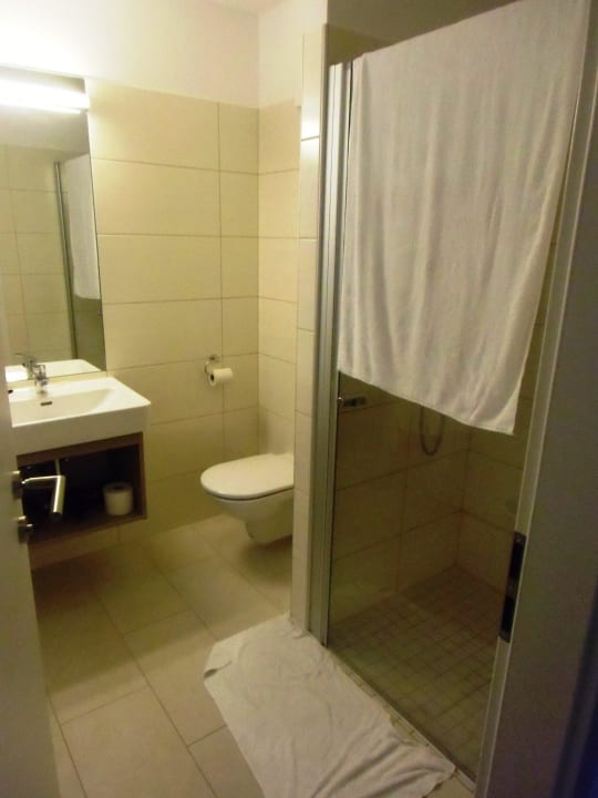 Badezimmer 1 Almresort Gartnerkofel