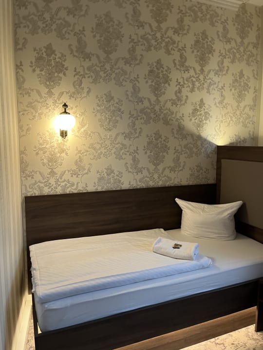 Zimmer Hotel Schwarzer Adler Tangermünde