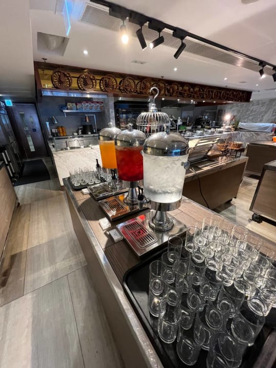 Gastro Hotel Cozi Resort