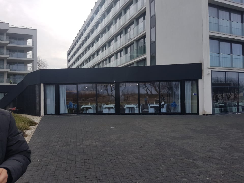 Außenansicht Marine & Ultra Marine