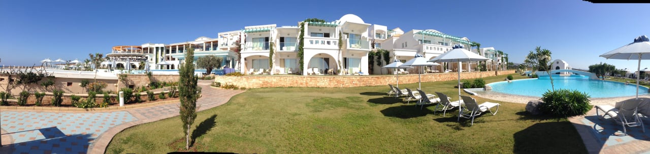 Panoramaaufnahme der Anlage Atrium Prestige Thalasso Spa Resort & Villas