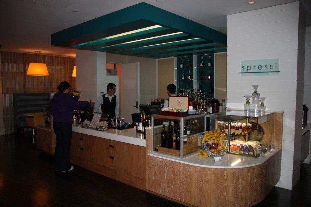 Bar Spressi im Lobby-Bereich Hotel Riu Plaza Fisherman’s Wharf