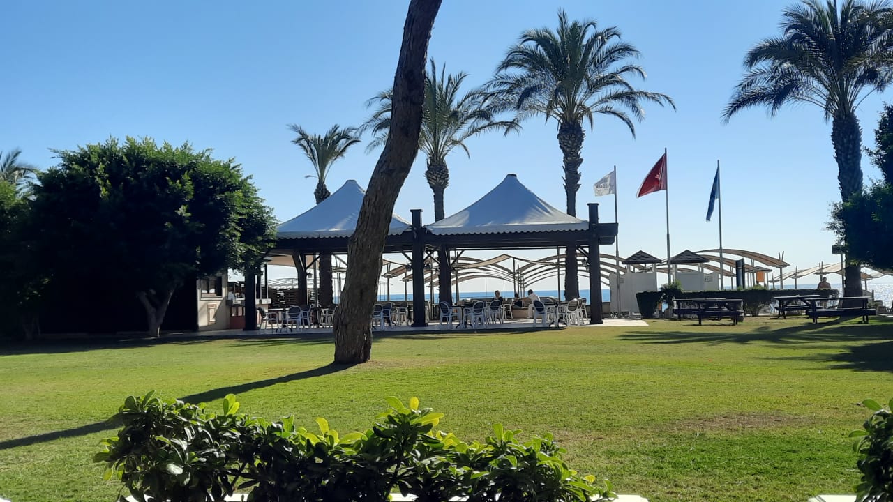 Gartenanlage Papillon Ayscha