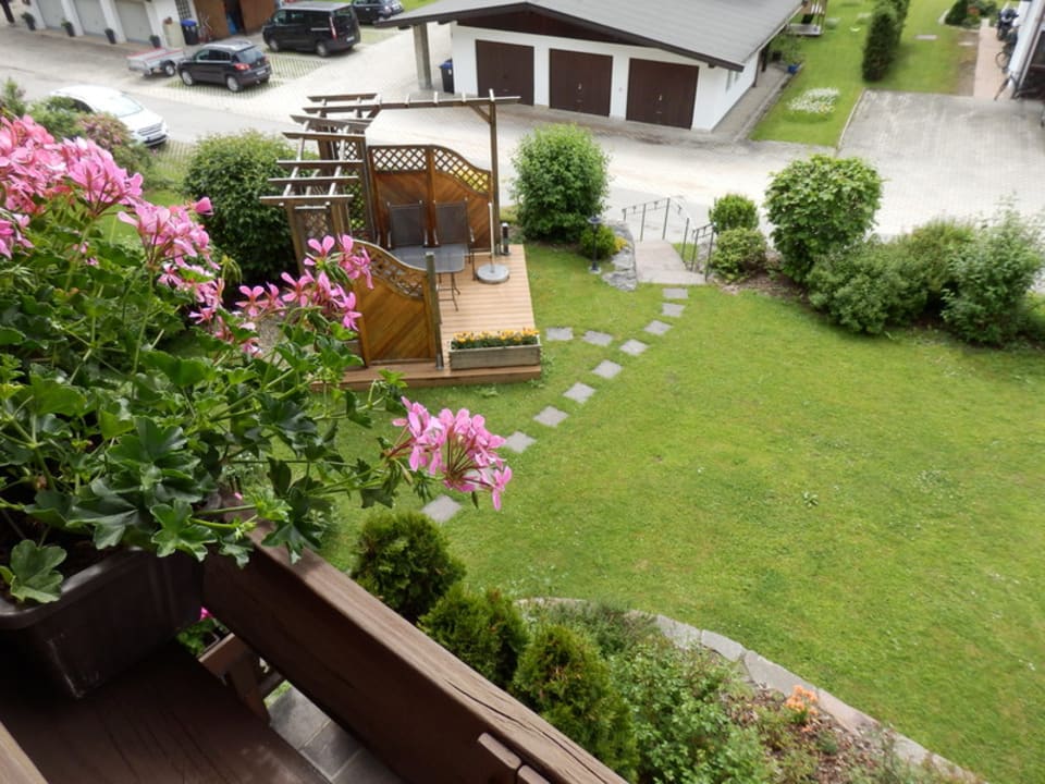 Gartenanlage Ferienwohnungen am Hausberg