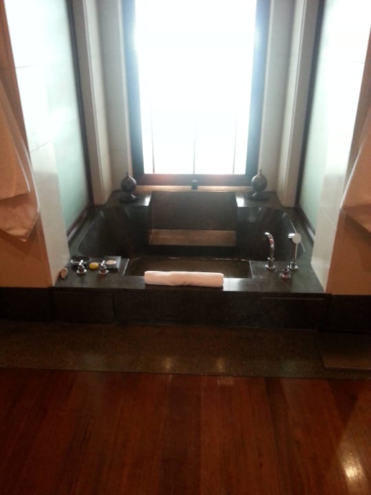 Badewanne in der Clubsuite The Chedi Muscat