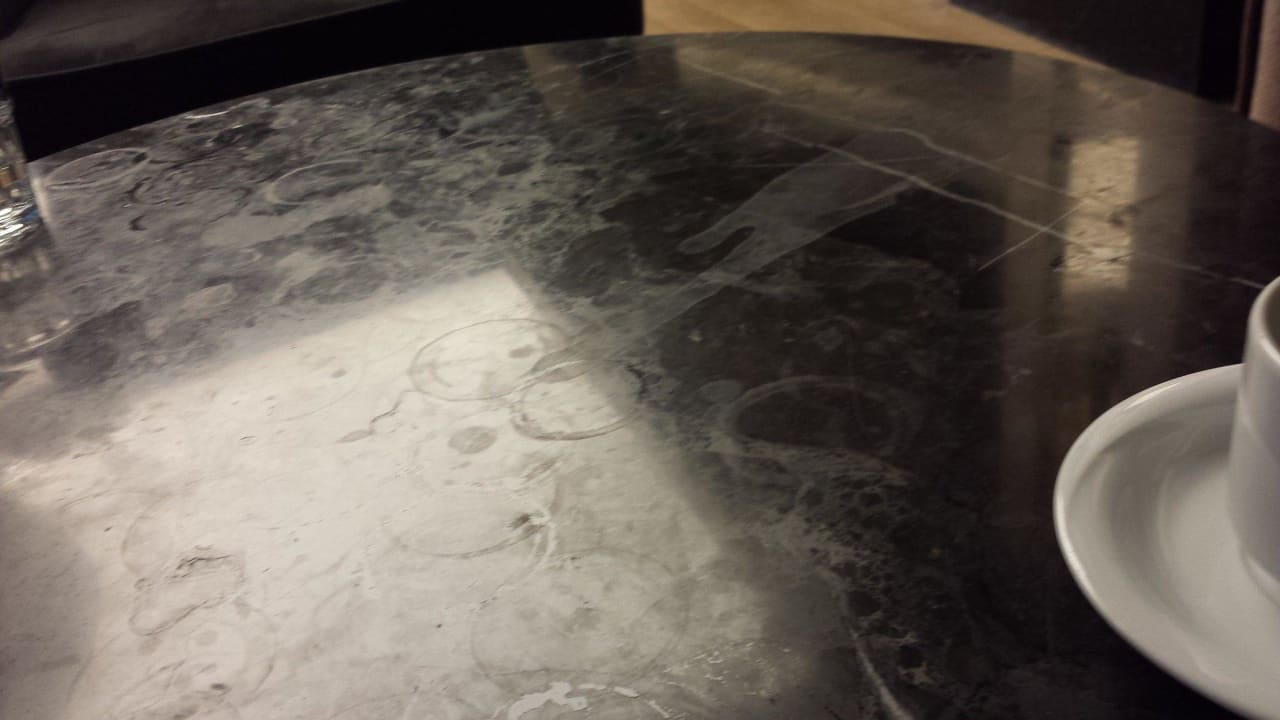 Nur verklebte Tische... Side Alegria Hotel & Spa - Adults only +16