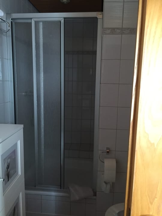 Zimmer Hotel Gast-und Weinhaus Burkard