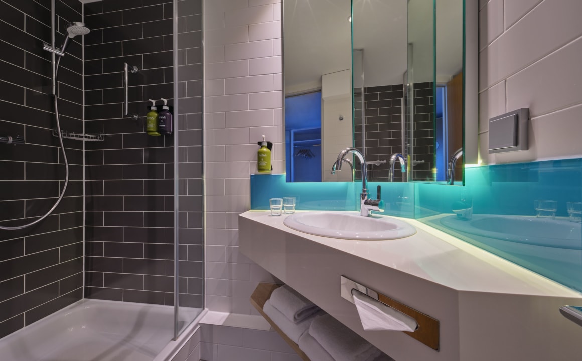 Zimmer Holiday Inn Express Frankfurt - Airport