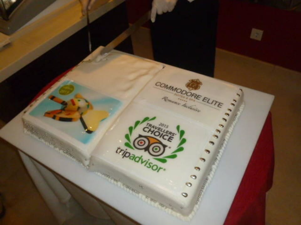 Anniversaire de l'hôtel Commodore Elite Suites & Spa - Adults only