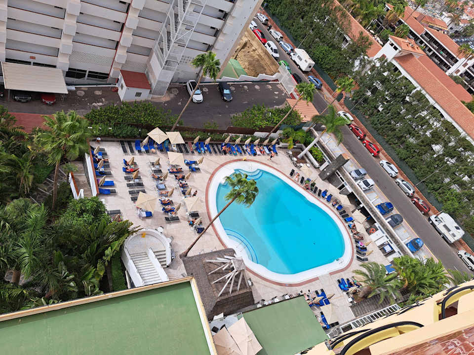 Pool allsun Hotel Lucana