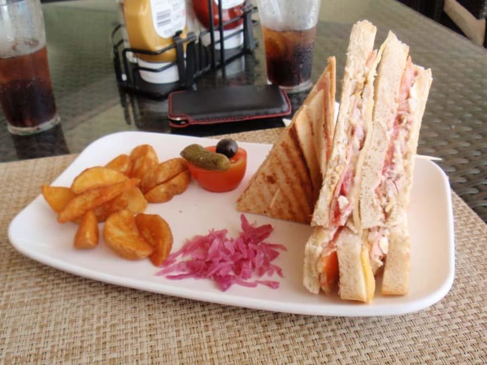 Sandwiches Mittags im Sea Blue Catalonia Royal Bavaro - Adults only