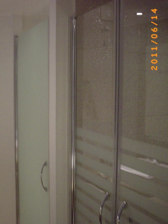 Dusch- und Toilettentür TUI BLUE Oceanis Beach and Spa Resort