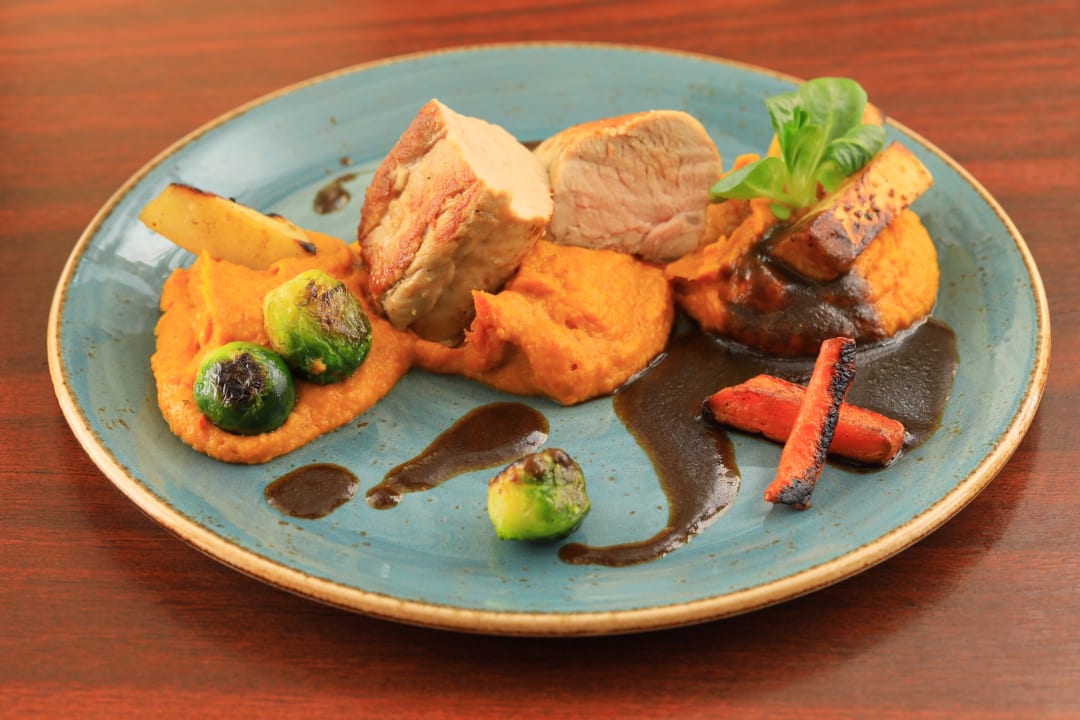 Gastro Hotel Lomnice