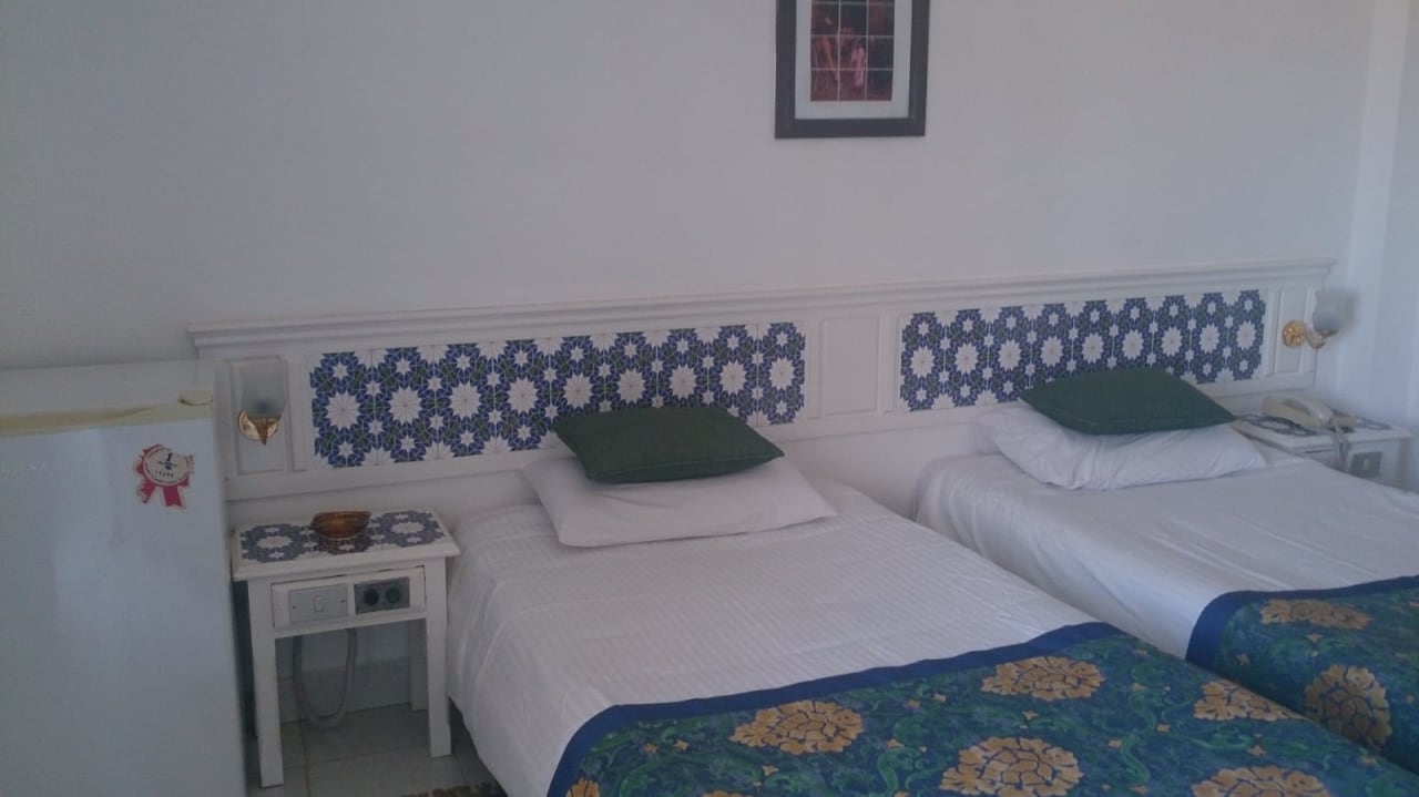 Zimmer Lotus Bay Beach Resort