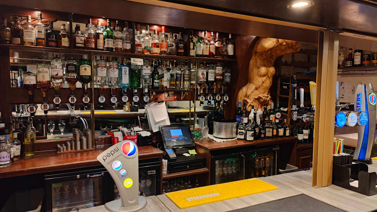 Gastro Salutation Hotel