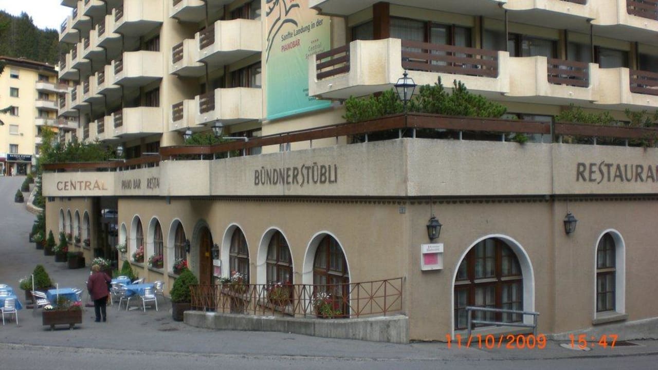 Eingang Vorderfront Central Sporthotel Davos